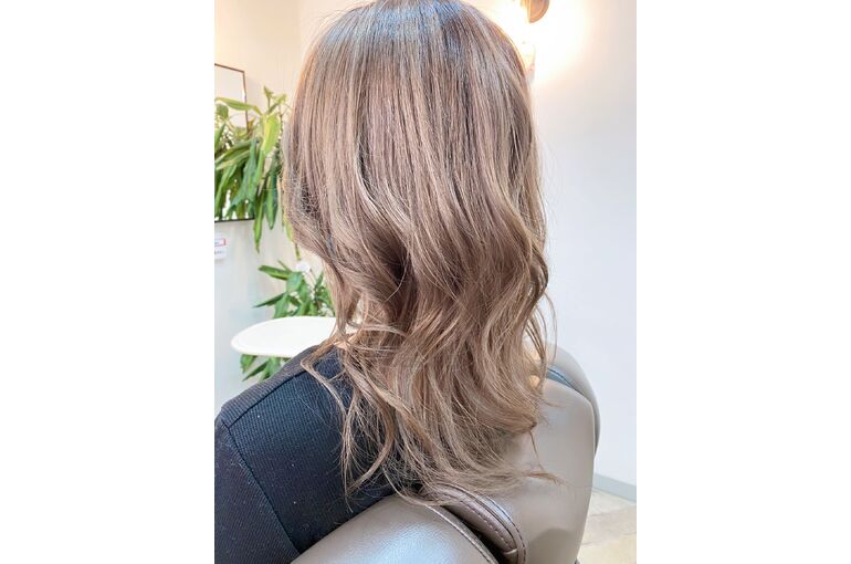 5565B4F3-C557-46F0-B725-BDA33046BB9F